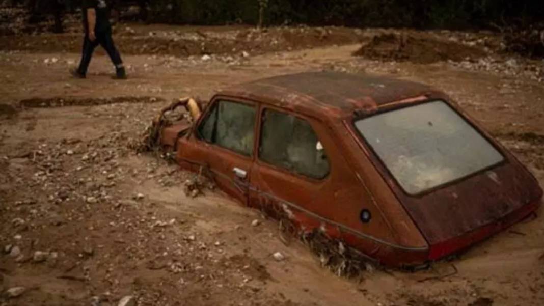 Bu kez 'Elias' vurdu! Komşu 20 gün arayla ikinci kez sular altında 7